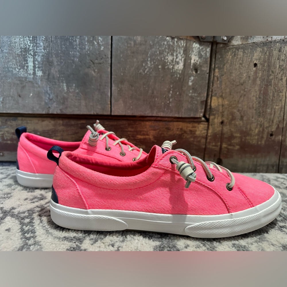 Women’s Size 10 Sperry Top-Sider Womens Pier Wave Shoes Pink White Low Top
